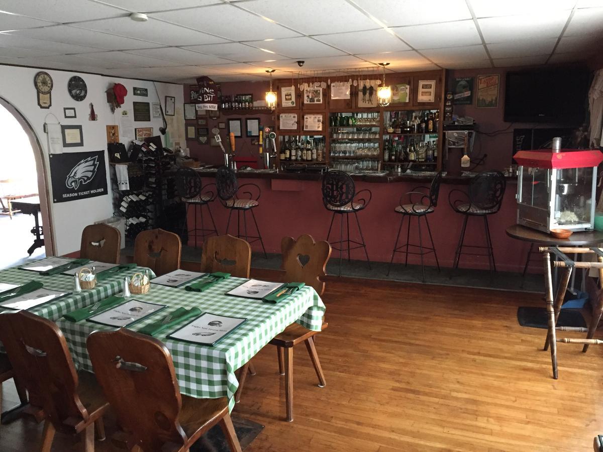Swiss Inn Londonderry エクステリア 写真
