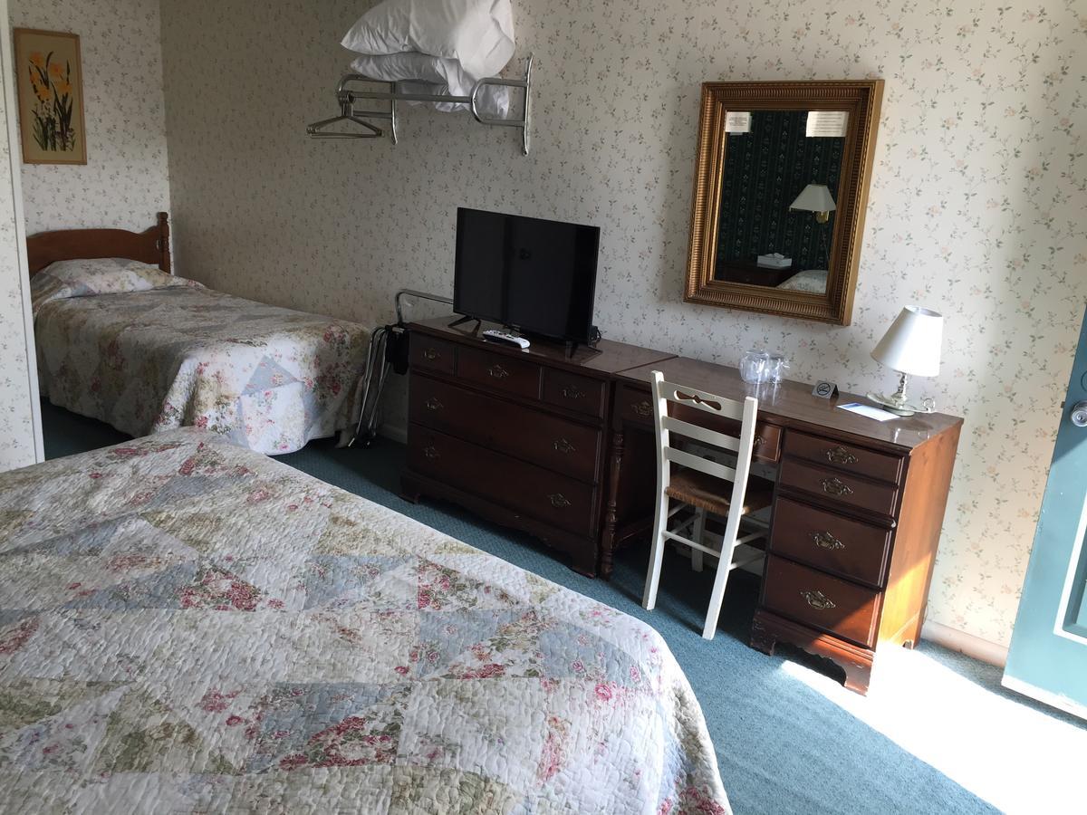 Swiss Inn Londonderry エクステリア 写真