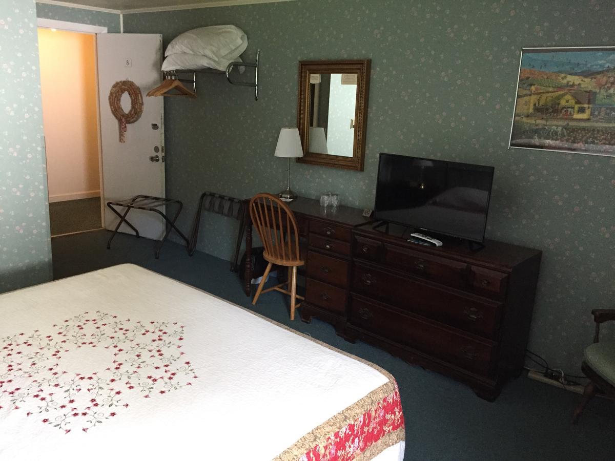 Swiss Inn Londonderry エクステリア 写真