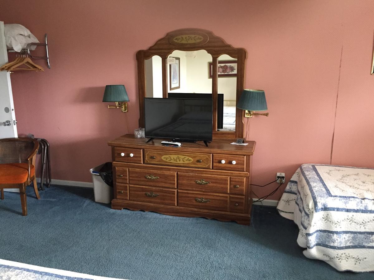 Swiss Inn Londonderry エクステリア 写真