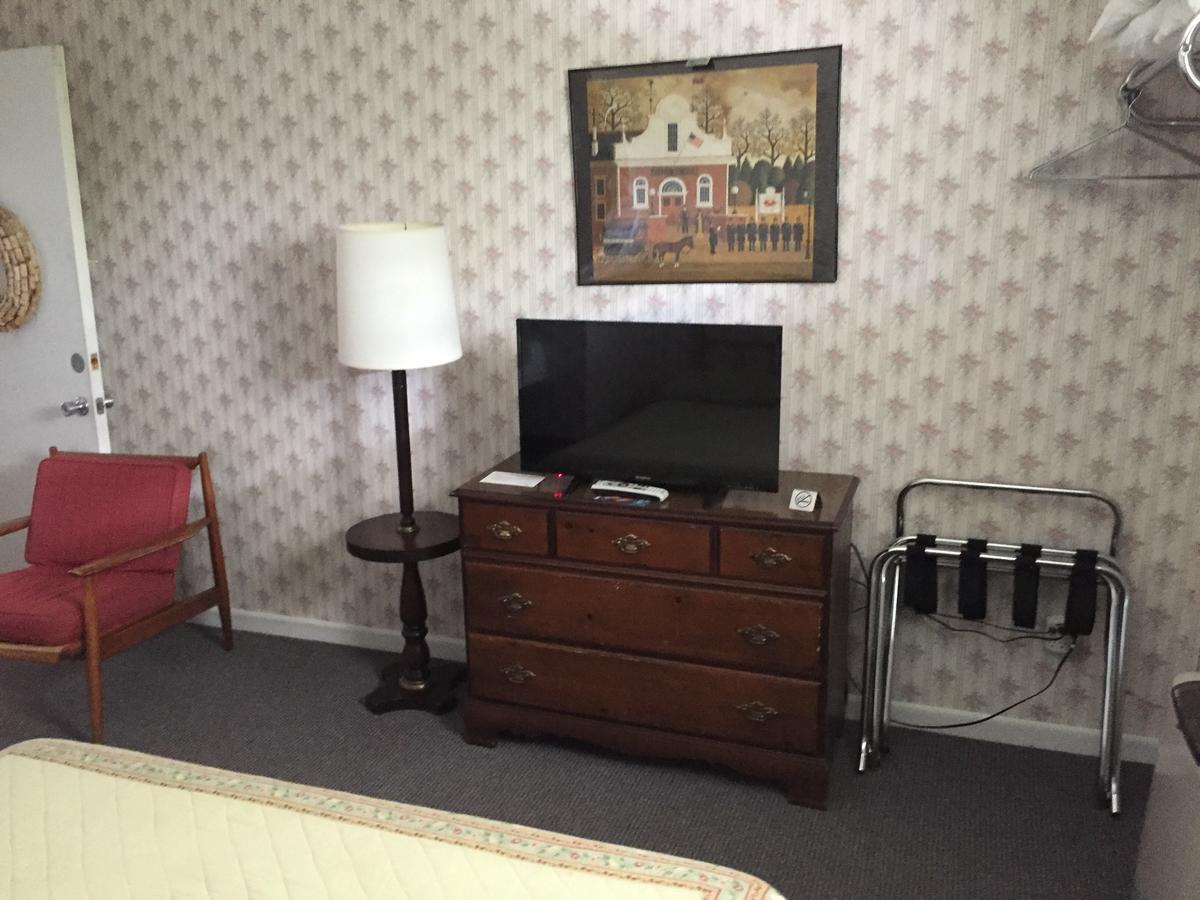 Swiss Inn Londonderry エクステリア 写真